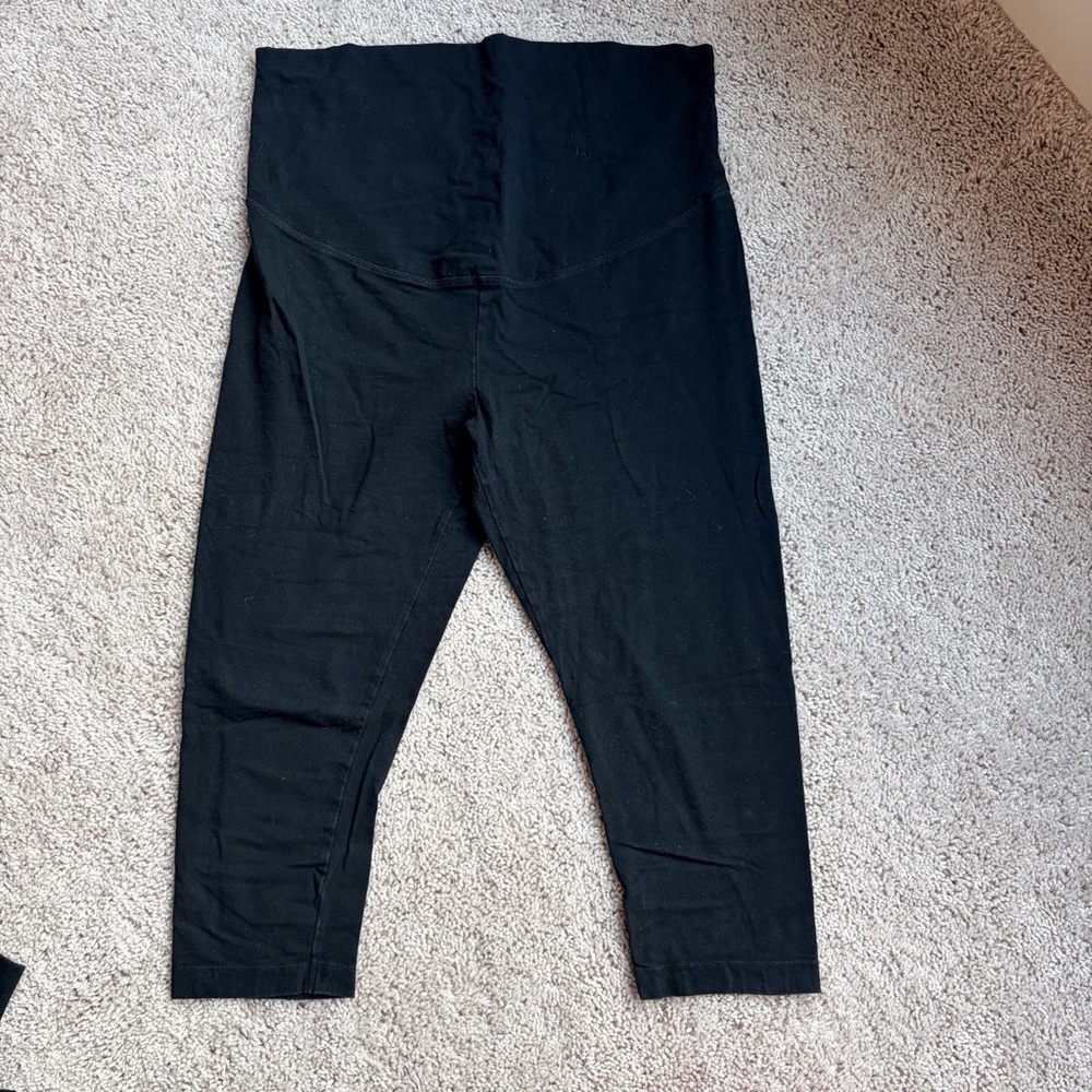 2 pack Black Full Panel Maternity Cropped Leggings - Picture 2 of 3